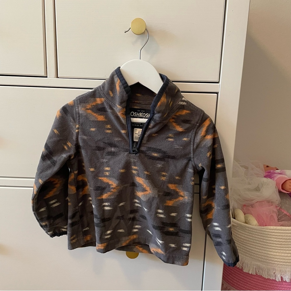 Oshkosh B’gosh Size 2T Pullover Half Zip